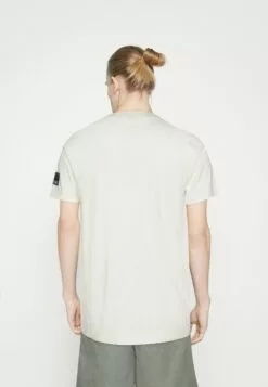 Redefined Rebel Rrguti TeeT-Shirt Con StampaPristine Uomo T-shirt E Polo R0622O029-A11 -Redefined Rebel Negozio 02e9ddb5bd4c4916865880861f109381