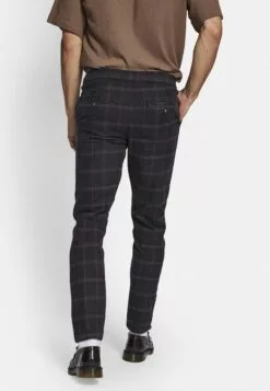 Redefined Rebel Rrking ChinoBlack Uomo Pantaloni R0622E00R-Q11 -Redefined Rebel Negozio 159893fe97d945048131f17dc3e13590