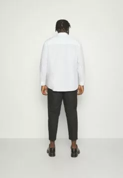 Redefined Rebel Kevin Pants Plus SizePantaloniBlack Uomo Pantaloni R0622E04W-Q11 -Redefined Rebel Negozio 218ebcd38bf34616b419d4418e04eddc