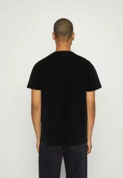 Redefined Rebel Legacy TeeT-Shirt Con StampaBlack Uomo T-shirt E Polo R0622O05H-Q11 -Redefined Rebel Negozio 2fbbf4829c5e4d408756a84d686c7086