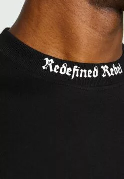 Redefined Rebel Aldo TeeT-Shirt Con StampaBlack Uomo T-shirt E Polo R0622O04H-Q11 -Redefined Rebel Negozio 32e7c2e002e34b439ff0ce82e4427082