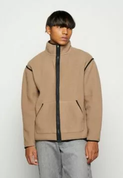 Redefined Rebel Gregory UnisexGiacca In PileWalnut Uomo Giacche R06210063-O11 -Redefined Rebel Negozio 41315f9ca34741908d8a3c023827a054