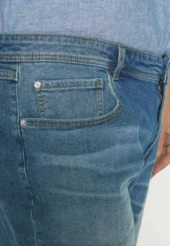 Redefined Rebel Copenhagen - Shorts Di Jeans - Sandy Blue -Redefined Rebel Negozio 48c678fc48b9498799fc8cbd94077abd