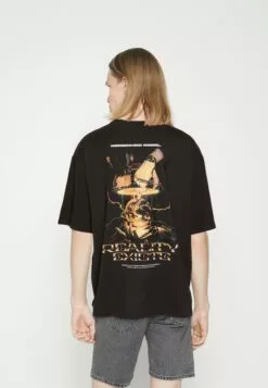 Redefined Rebel Rrharlan Tee PlusT-Shirt Con StampaBristol Black Uomo T-shirt E Polo R0622O05E-Q11 -Redefined Rebel Negozio 50baa0d11f664596afc8be7938eb61f3