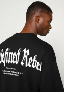 Redefined Rebel Aldo TeeT-Shirt Con StampaBlack Uomo T-shirt E Polo R0622O04H-Q11 -Redefined Rebel Negozio 51eb38e3bbef41efa76e910aec95d343