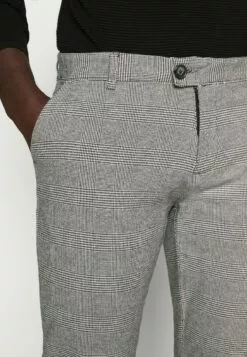 Redefined Rebel RrercanChinoGrey Check Uomo Pantaloni R0622E00Y-C11 -Redefined Rebel Negozio 63d7480963344cfbaf26b6b0d92cdb2e