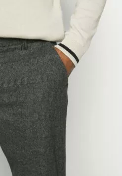 Redefined Rebel RrercanChinoBlack Grey Uomo Pantaloni R0622E00Y-C12 -Redefined Rebel Negozio 6965ec5638f94af880b7cfe5c19bff30