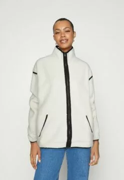 Redefined Rebel Gregory UnisexGiacca In PilePristine Uomo Giacche R06210063-A11 8 Redefined Rebel Gregory UnisexGiacca In PilePristine Uomo Giacche R06210063-A11 -Redefined Rebel Negozio 6a04eef9768e4e5e82c24e0b8675b283