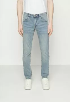 Redefined Rebel Copenhagen Jeans Slim FitLight Blue Uomo Jeans R0622G09O-K11 -Redefined Rebel Negozio 6b7e36cb7e6a482181eae0ae37b1a4d4