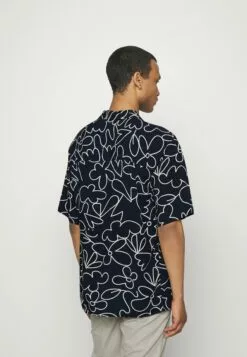 Redefined Rebel CamiciaNavy Blazer Uomo Camicie R0622D049-K11 -Redefined Rebel Negozio 6f7ad72ea87b439c93dfdc5cce8c2541