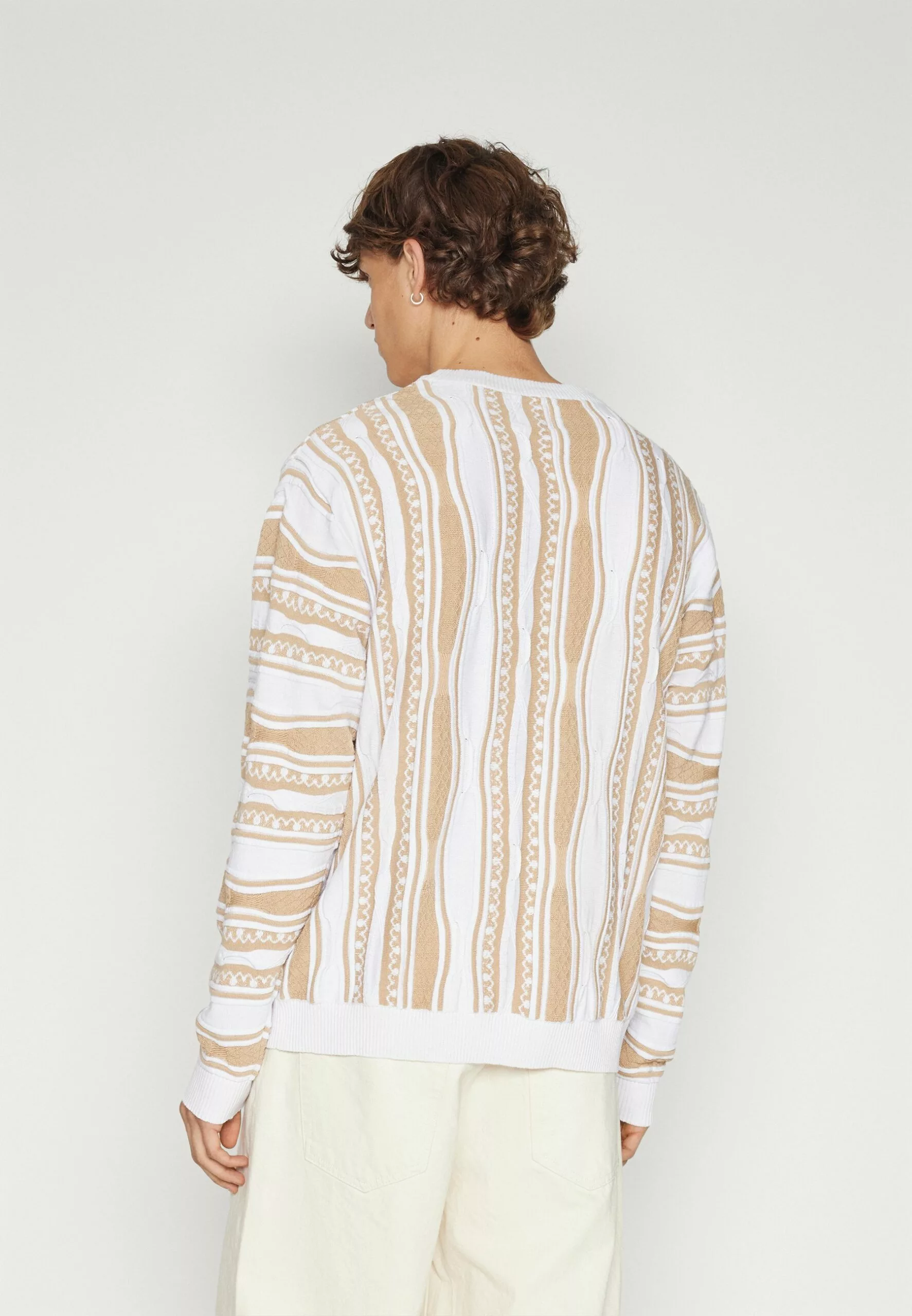 Redefined Rebel TetonMaglionePristine Uomo Maglieria R0622Q05C-A11 3 Redefined Rebel TetonMaglionePristine Uomo Maglieria R0622Q05C-A11 - immagine 3