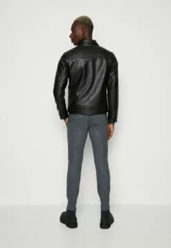 Redefined Rebel Rrstefan JacketGiacca In SimilpelleBlack Uomo Giacche R0622T04E-Q11 -Redefined Rebel Negozio 79424761d6fe4153991a01f520da1ffb