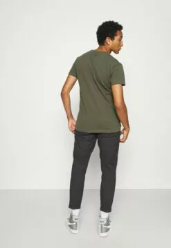 Redefined Rebel RrercanChinoBlack Herringbone Uomo Pantaloni R0622E00Y-C14 7 Redefined Rebel RrercanChinoBlack Herringbone Uomo Pantaloni R0622E00Y-C14 -Redefined Rebel Negozio 90018f0f93984c3481e828937a0d3c7b