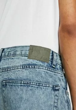 Redefined Rebel Kyoto - Jeans Baggy - Bleach 11 Redefined Rebel Kyoto - Jeans Baggy - Bleach -Redefined Rebel Negozio 968a9bbff89a4c828514eba7b6dd2650