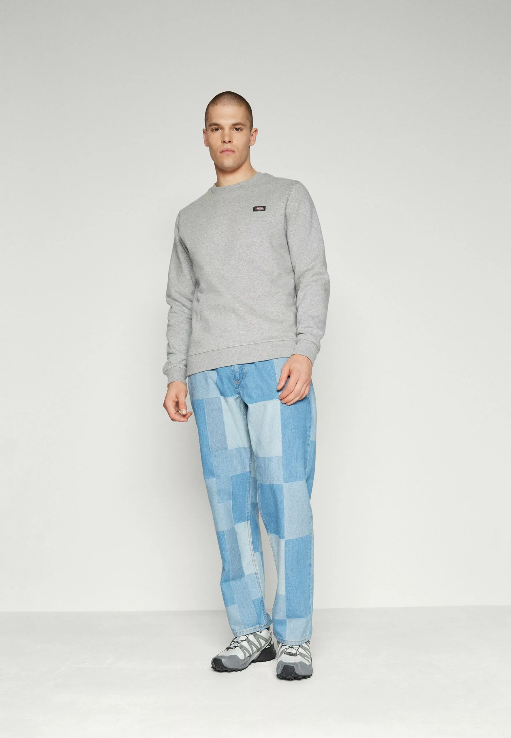 Redefined Rebel Tokyo PatchJeans BaggyLight Blue Uomo Jeans R0622G0A9-K11 2 Redefined Rebel Tokyo PatchJeans BaggyLight Blue Uomo Jeans R0622G0A9-K11 - immagine 2