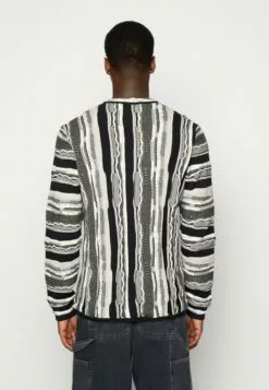 Redefined Rebel HernandesMaglioneBlack White Uomo Maglieria R0622Q04B-Q11 -Redefined Rebel Negozio a0bd4dcabeaf4c86bfe4caff92f23a99