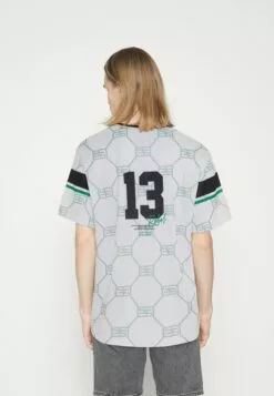 Redefined Rebel Sack TeeT-Shirt Con StampaWhite Crazy Uomo T-shirt E Polo R0622O04S-A11 8 Redefined Rebel Sack TeeT-Shirt Con StampaWhite Crazy Uomo T-shirt E Polo R0622O04S-A11 -Redefined Rebel Negozio a1c8ad4a79ff4e1fa0b7065bd73edb41