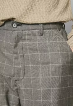 Redefined Rebel Travis PantsPantaloniGrey Uomo Pantaloni R0622E055-T12 -Redefined Rebel Negozio abce9bb639ae44c886ed58b966d0f032