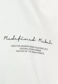 Redefined Rebel Rrraymond Tee PlusT-Shirt Con StampaPristine Uomo T-shirt E Polo R0622O05Q-A11 -Redefined Rebel Negozio ac4e1a456f5b41e881cf4057b5690a80