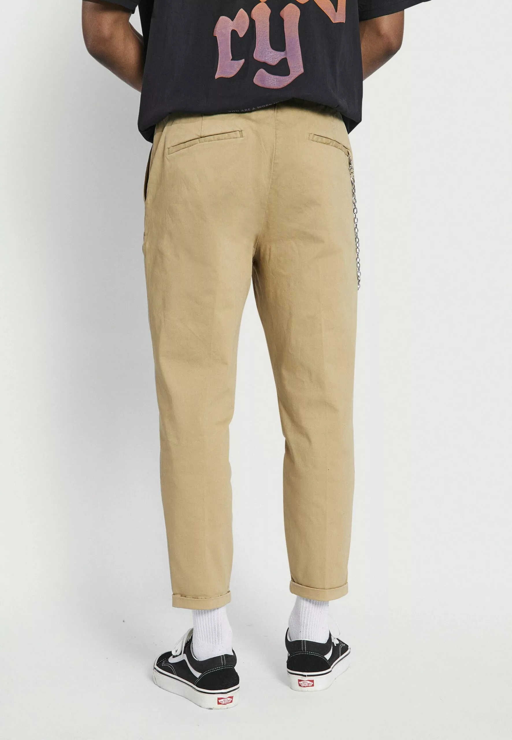 Redefined Rebel Lee Cropped PantsPantaloniTravertine Uomo Pantaloni R0622E00V-C11 2 Redefined Rebel Lee Cropped PantsPantaloniTravertine Uomo Pantaloni R0622E00V-C11 - immagine 2