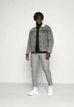 Redefined Rebel RrercanChinoGrey Check Uomo Pantaloni R0622E00Y-C11 -Redefined Rebel Negozio c4e1a9e51f654e03af83871553075d7d