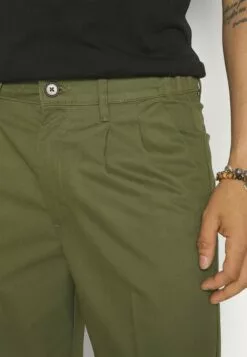 Redefined Rebel Rrkevin PantsChinoCypress Uomo Pantaloni R0622E051-M11 -Redefined Rebel Negozio d0175cc299e042e0af80fd5a9bbbf418