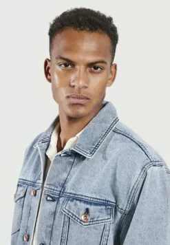 Redefined Rebel DuncanGiacca Di JeansBleach Uomo Giacche R0622T04T-K12 -Redefined Rebel Negozio d481be4d7d9844dfa30c8bffd17f1b19