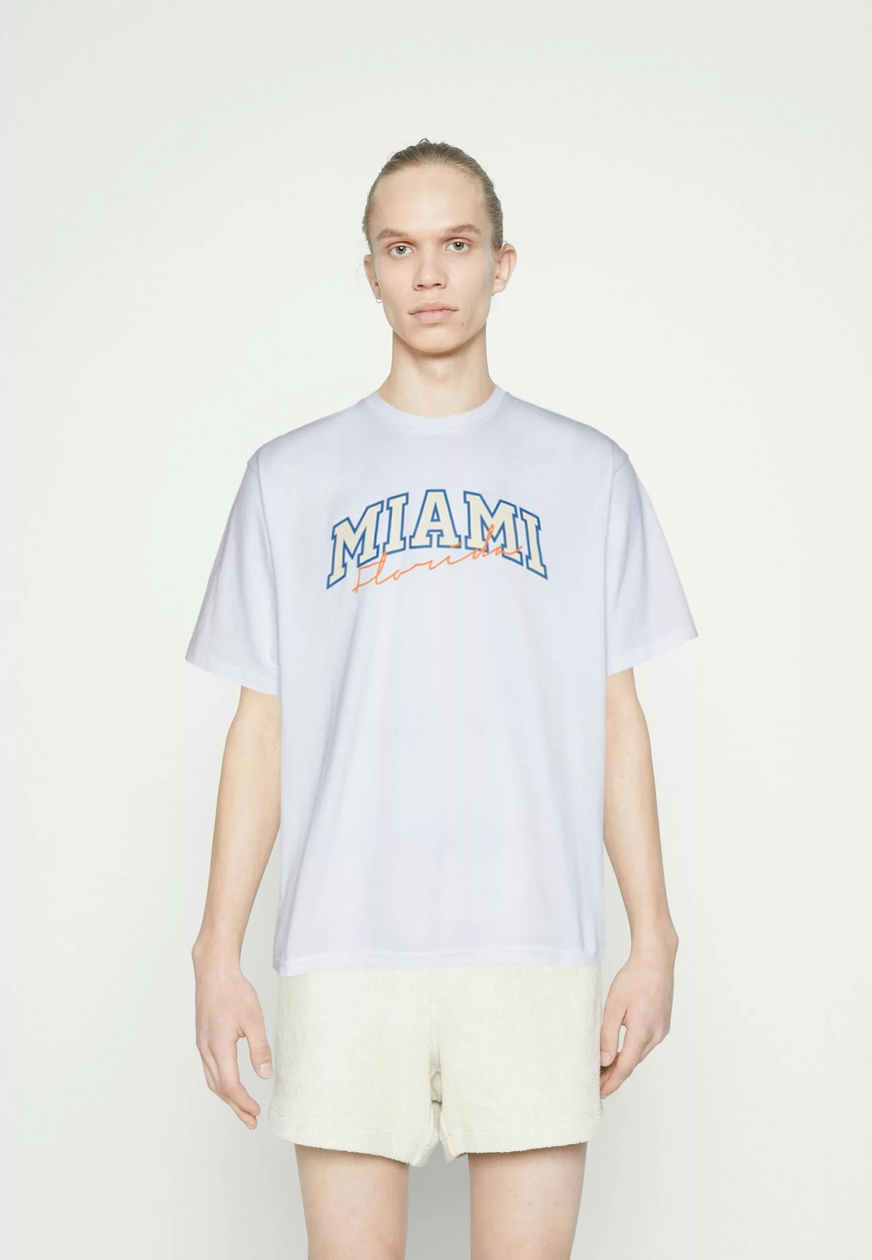 Redefined Rebel Rrsago TeeT-Shirt Con StampaWhite Uomo T-shirt E Polo R0622O04W-A11 1 Redefined Rebel Rrsago TeeT-Shirt Con StampaWhite Uomo T-shirt E Polo R0622O04W-A11