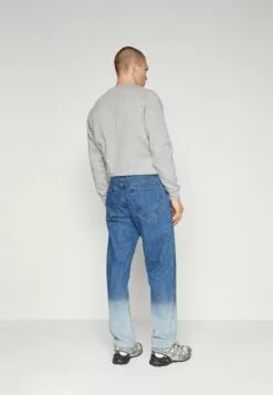 Redefined Rebel TokyoJeans BaggyBleach Dip Uomo Jeans R0622G07E-K12 -Redefined Rebel Negozio f45cbe4370144f408d22c6fed794ac1b