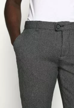 Redefined Rebel RrercanChinoBlack Grindel Uomo Pantaloni R0622E00Y-Q11 -Redefined Rebel Negozio f8b6dfb4e8c7484bb3bdccc8e719a82b